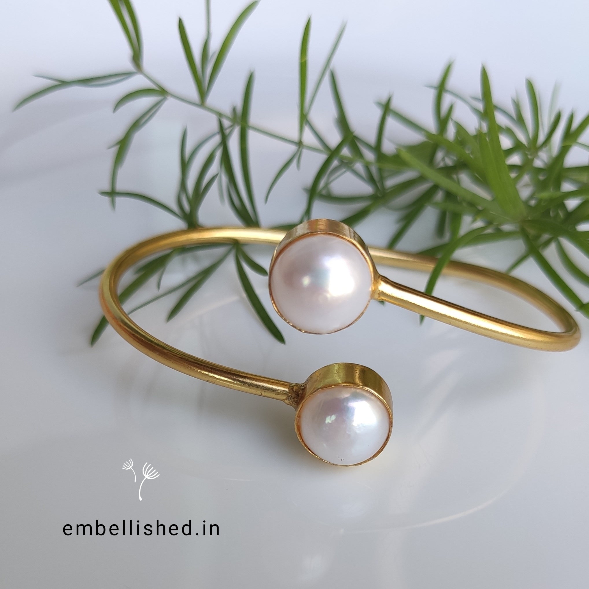 Double freshwater pearl open bangle