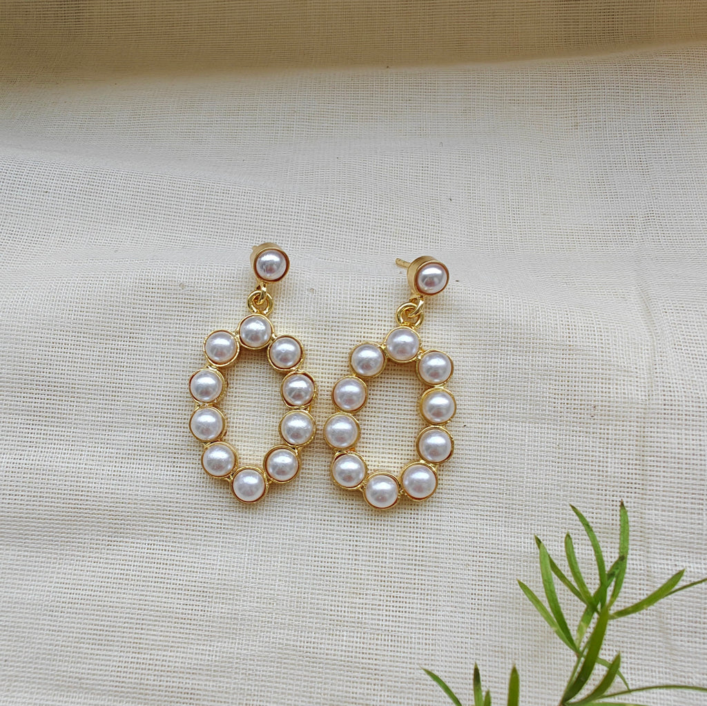 Mini Pearl Oval drop earrings