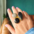 Large cab stones trio finger ring - black