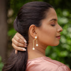 Pearl Swing Melody Earrings