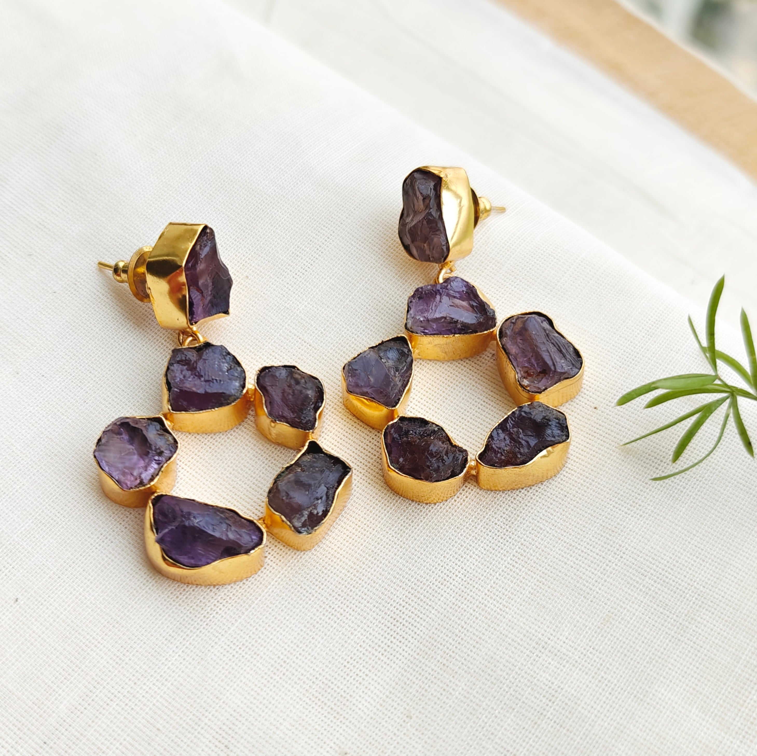 Posh uncut Amethyst stone circle drop earrings