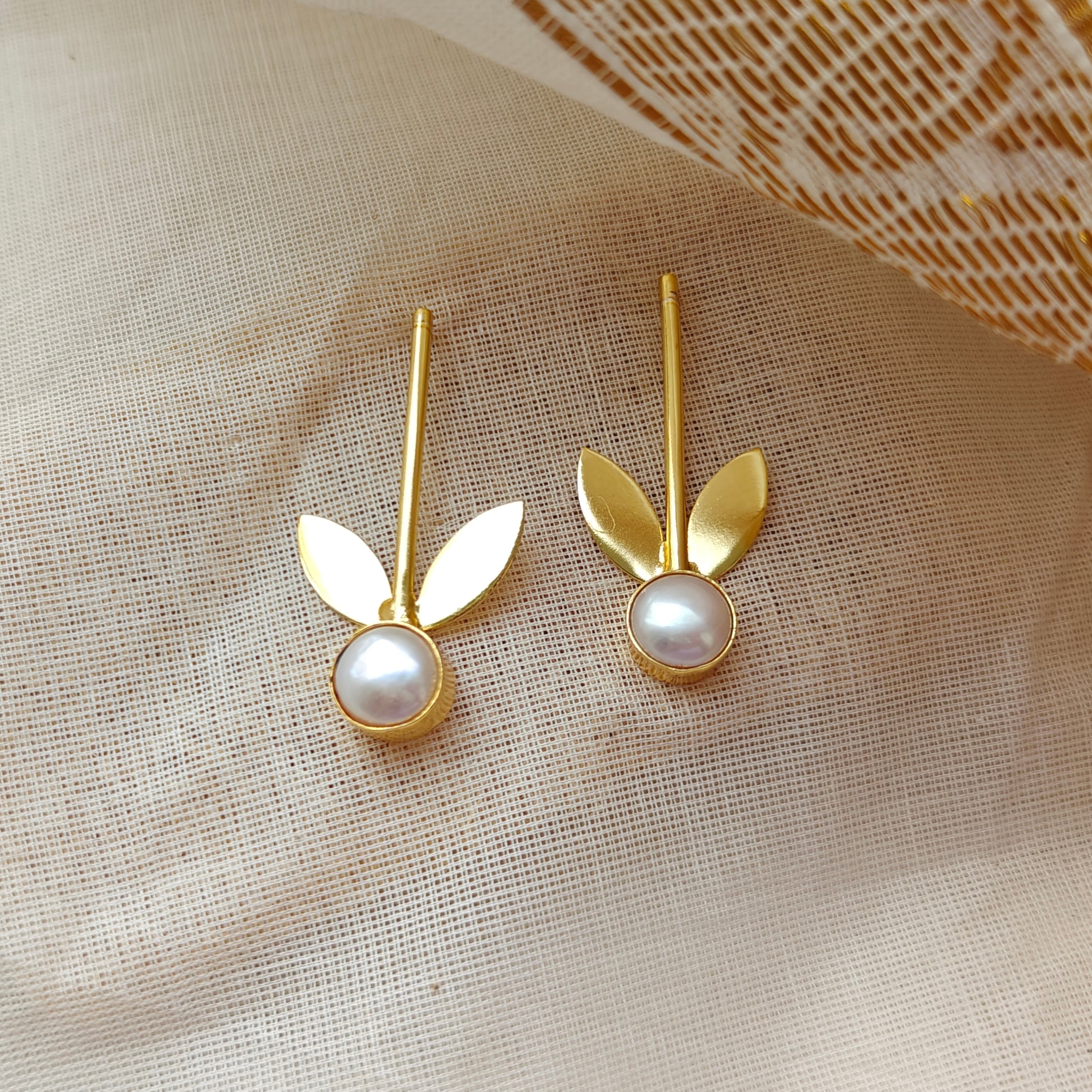 Golden Sprout Pearl Stud Earrings