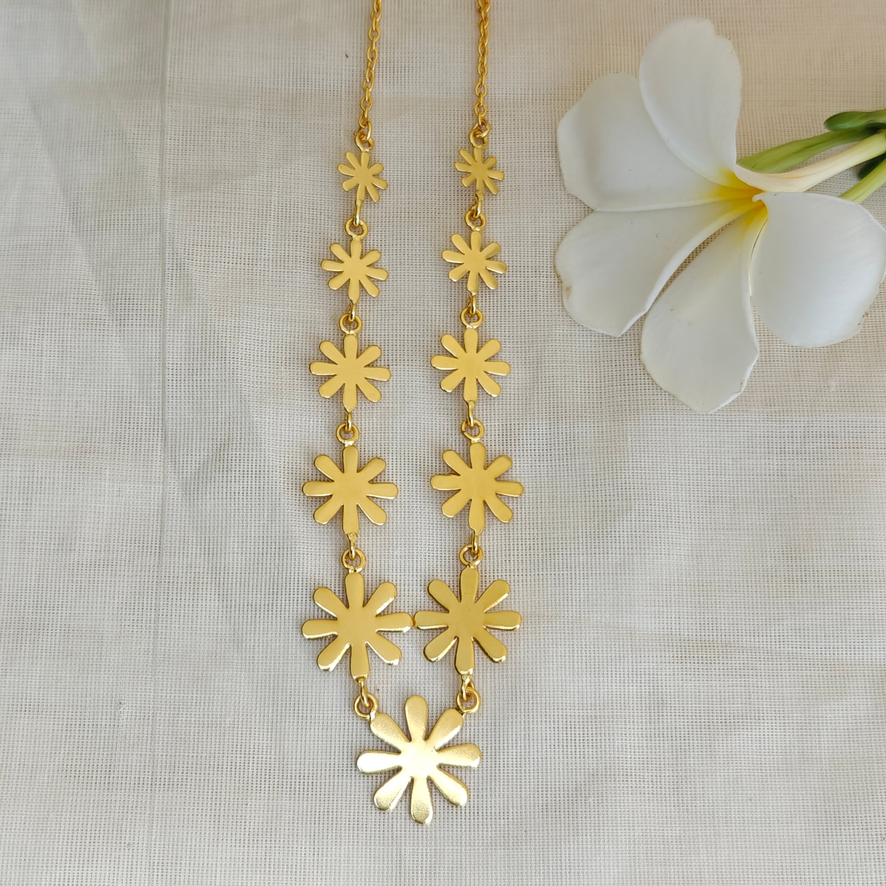 Golden Floral Princess necklace