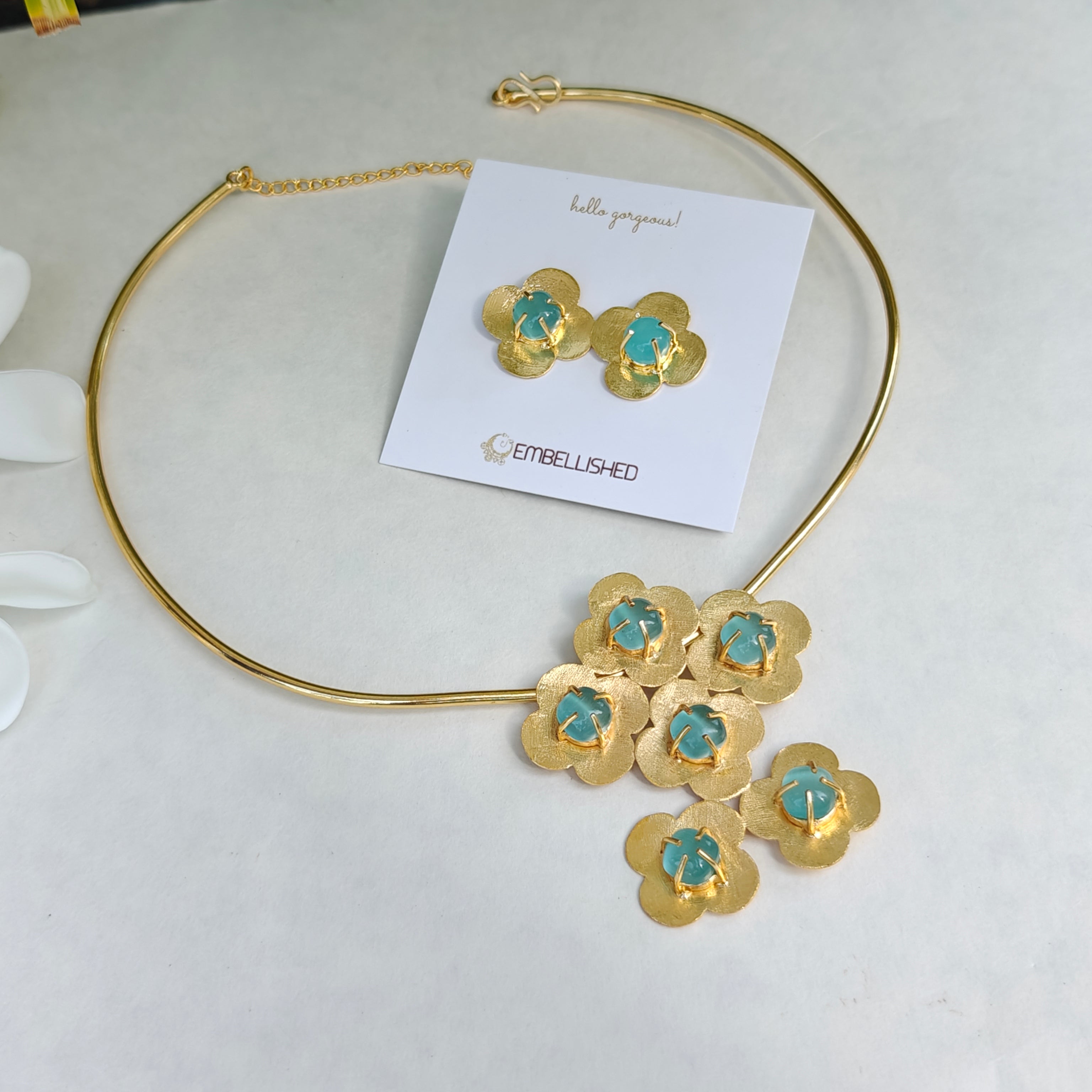 Blue Blossom Cluster Collar Necklace Set