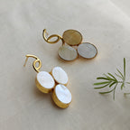 Mother of Pearls grape bunch earrings