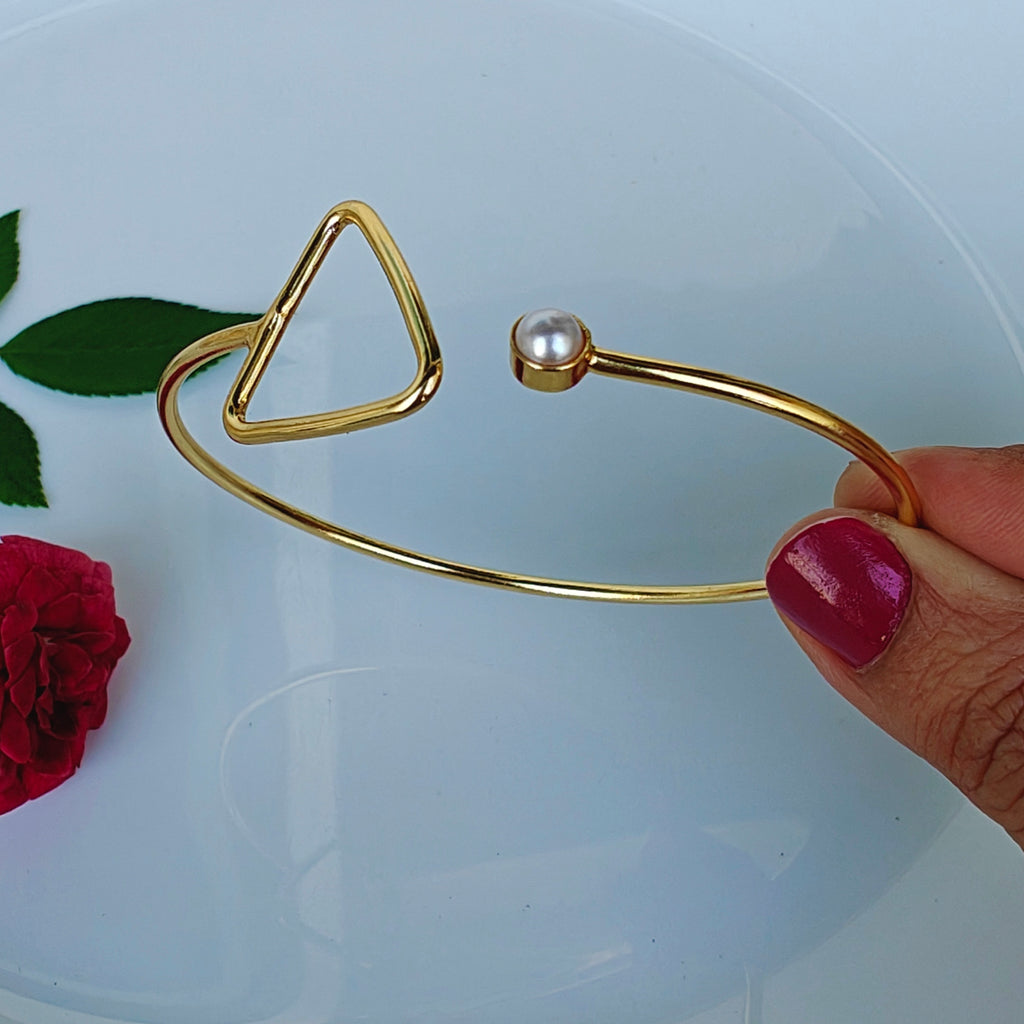Slim Triangle and Pearl open bangle