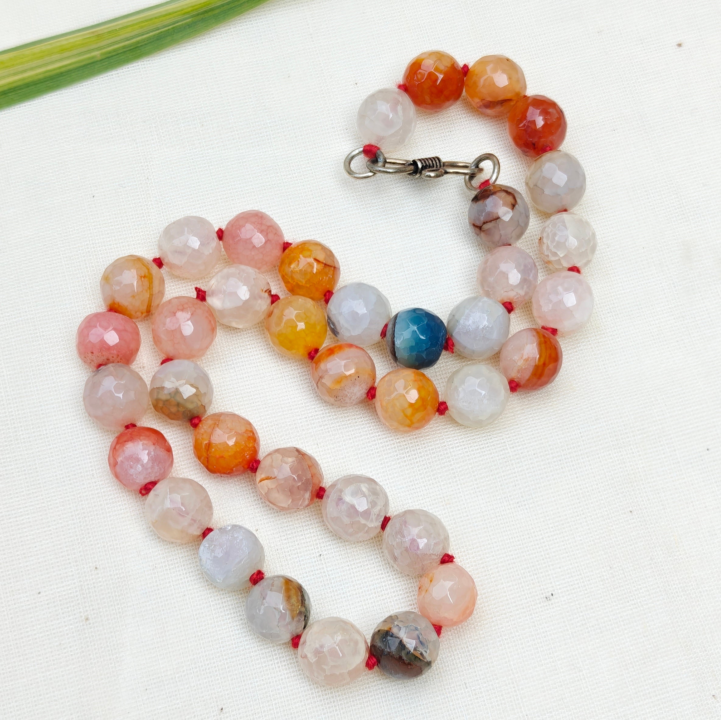 Agate beads short necklace
