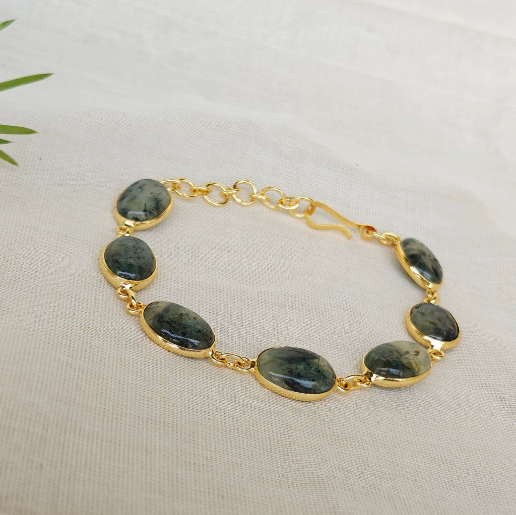 Natural stones slim bracelet