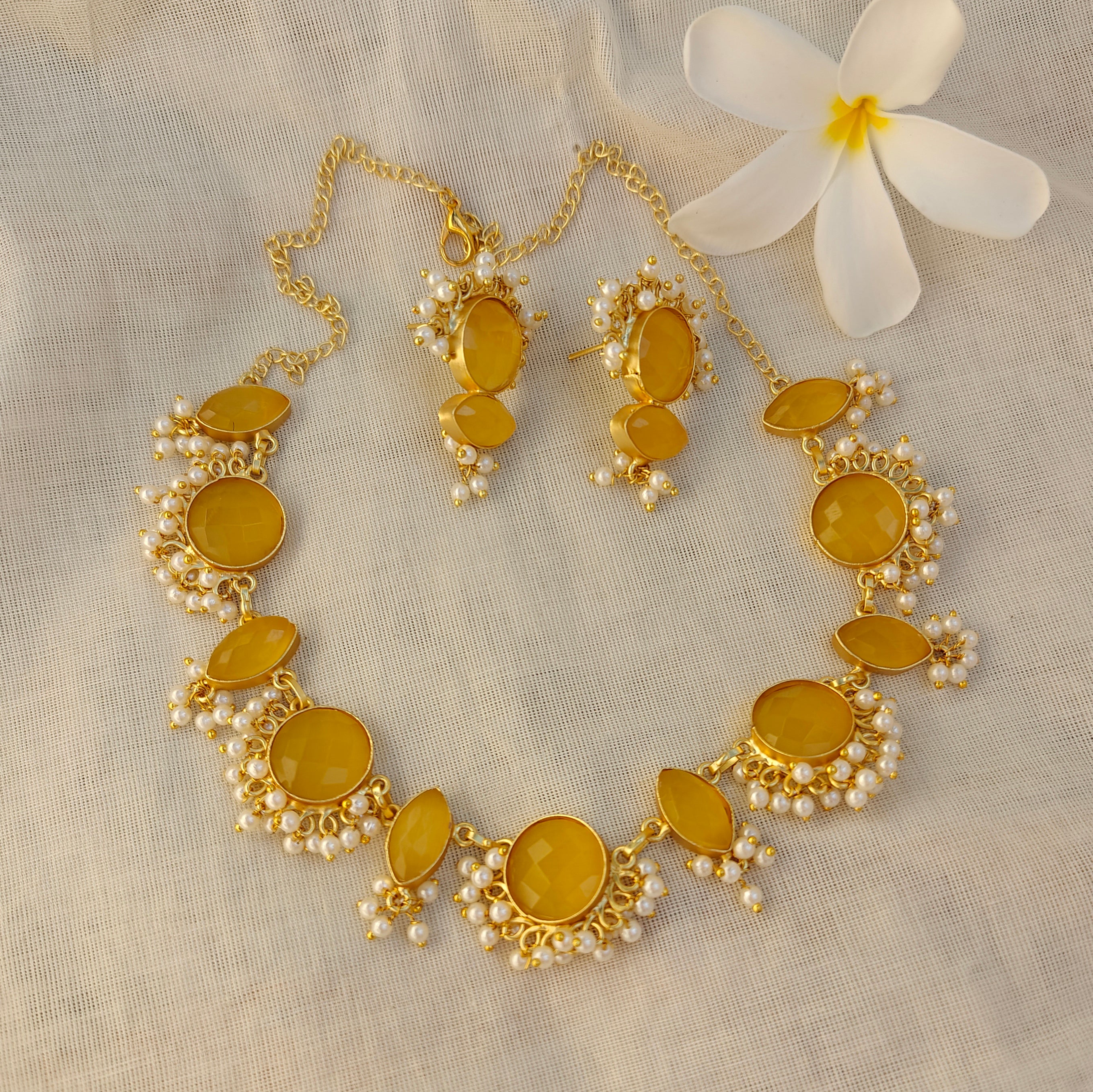 Yellow Blushing Petals Pearl Necklace set