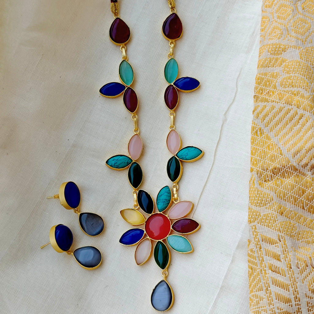 Floral Elegance Indo-western necklace set - multi